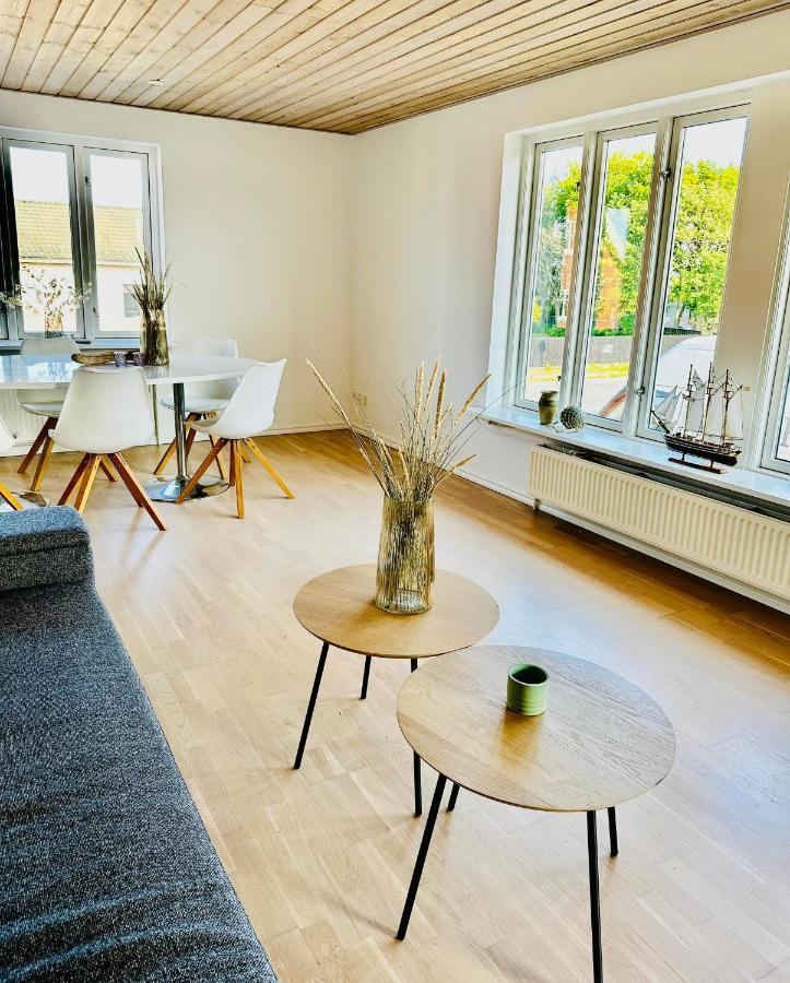 Skon Villalejlighed I Skagen Med Terrasse Og Taet Pa Centrum Exteriör bild